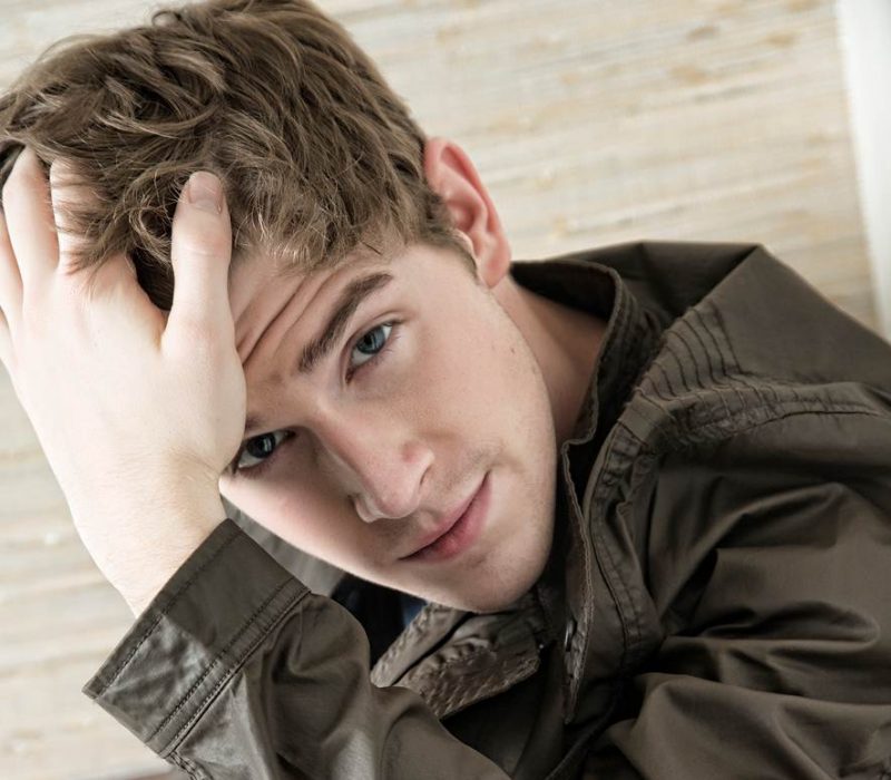 Brandan Dooling - Carrie Diaries